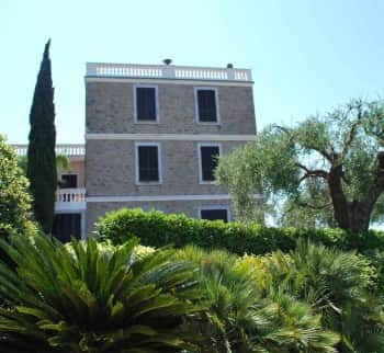 Elite-Anwesen mit Park in Bordighera, Ligurien