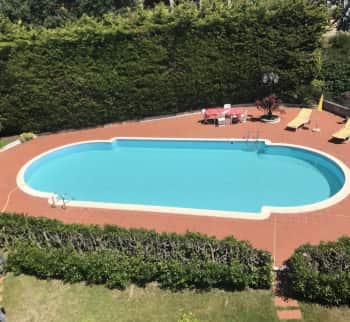 Villa zum Verkauf mit Pool in Ligurien