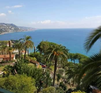 Kaufen Sie eine Wohnung in Ventimiglia nahe der französischen Grenze