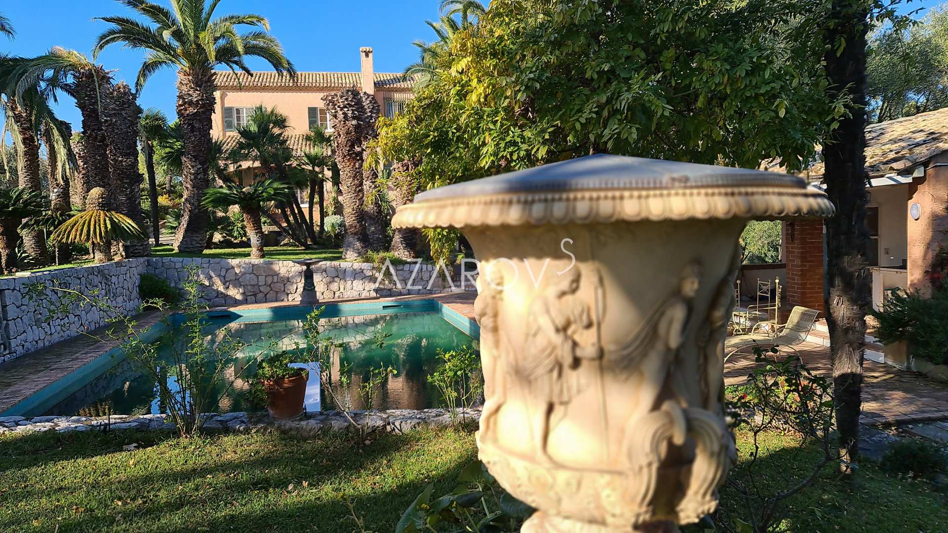 Villa mit Meerblick in Sanremo